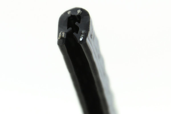SP1-2S Kantenschutzprofil schwarz Klemmbereich 1-2 mm / Maße 9,8 x 7,1 mm